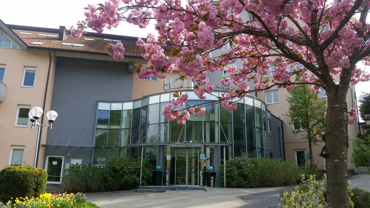 Ferienhotel Woerthersee Portschach am Worthersee Bagian luar foto