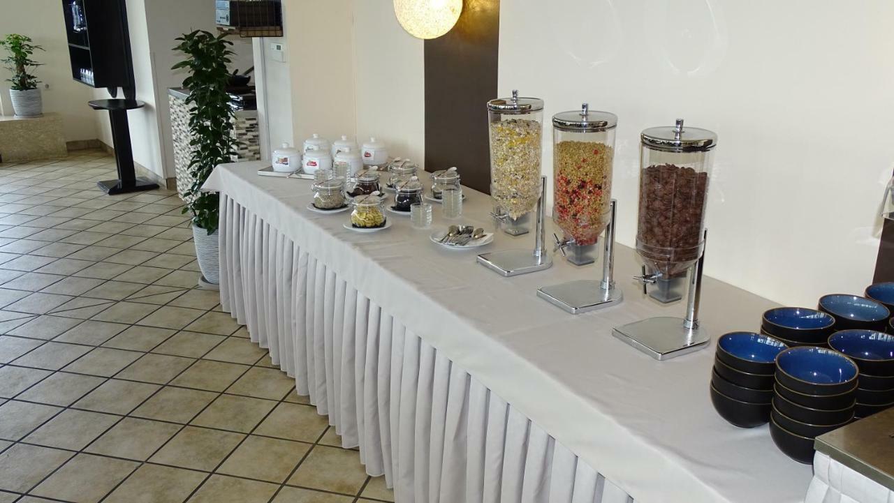 Ferienhotel Woerthersee Portschach am Worthersee Bagian luar foto